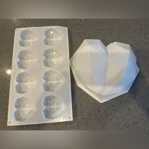 White Heart-Shaped Silicone Mold